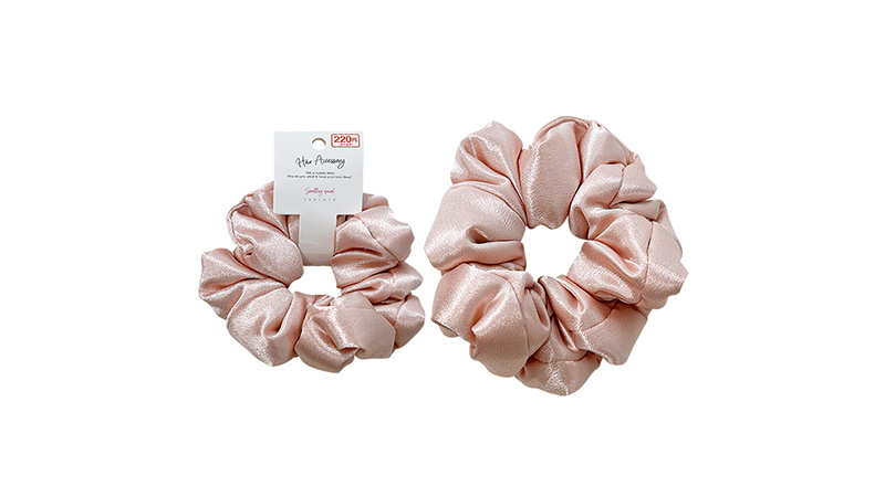 わた入りシュシュ　ピンクベージュ